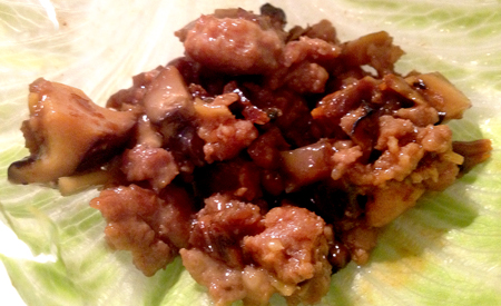 Minced Pork with Dry Chinese Shiitake Mushrooms and Oysters 冬菇蠔豉菘 