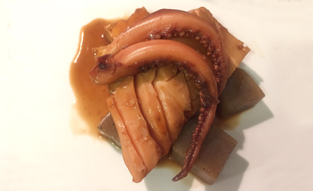 Braised Squid Stew with Oyster Sauce 蠔油炆魷魚