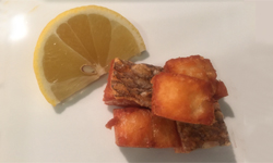 Malaysian Style Fried Chinese Anchovy with Lemon 馬來西亞式炸鹹魚 