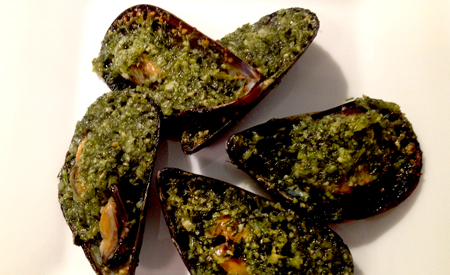 Mussels with Herb Butter