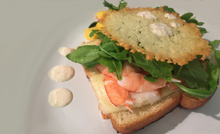 Shrimp Toasts with Cheese﻿ and Shallot﻿ Mayonnaise Sauce