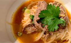 Thai Style Spicy Beef Noodle Soup 泰式辣牛肉湯麵